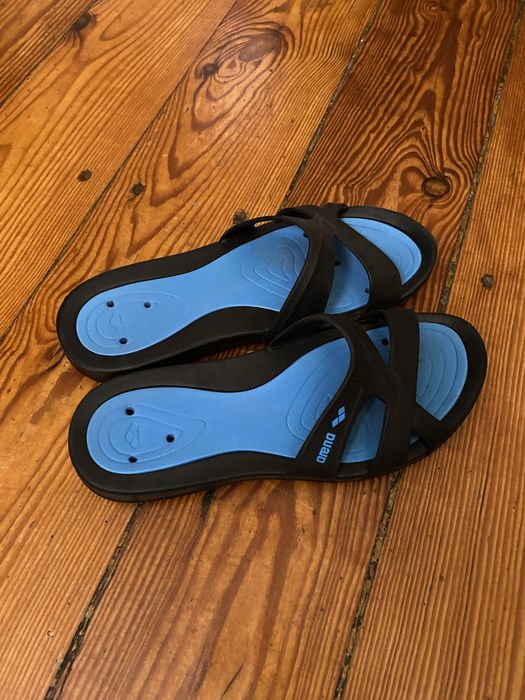 Klapki damskie basenowe ARENA 39