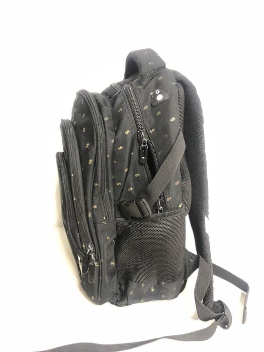 Рюкзак Hash с ортопедической спинкой б/у .