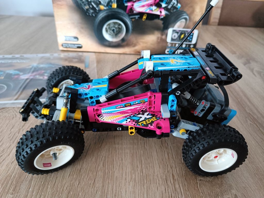 LEGO 42124 Technic - Łazik terenowy Off-Road Buggy