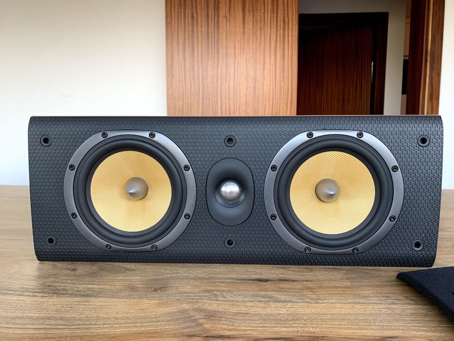 B&W Bowers & Wilkins LCR 600 S3