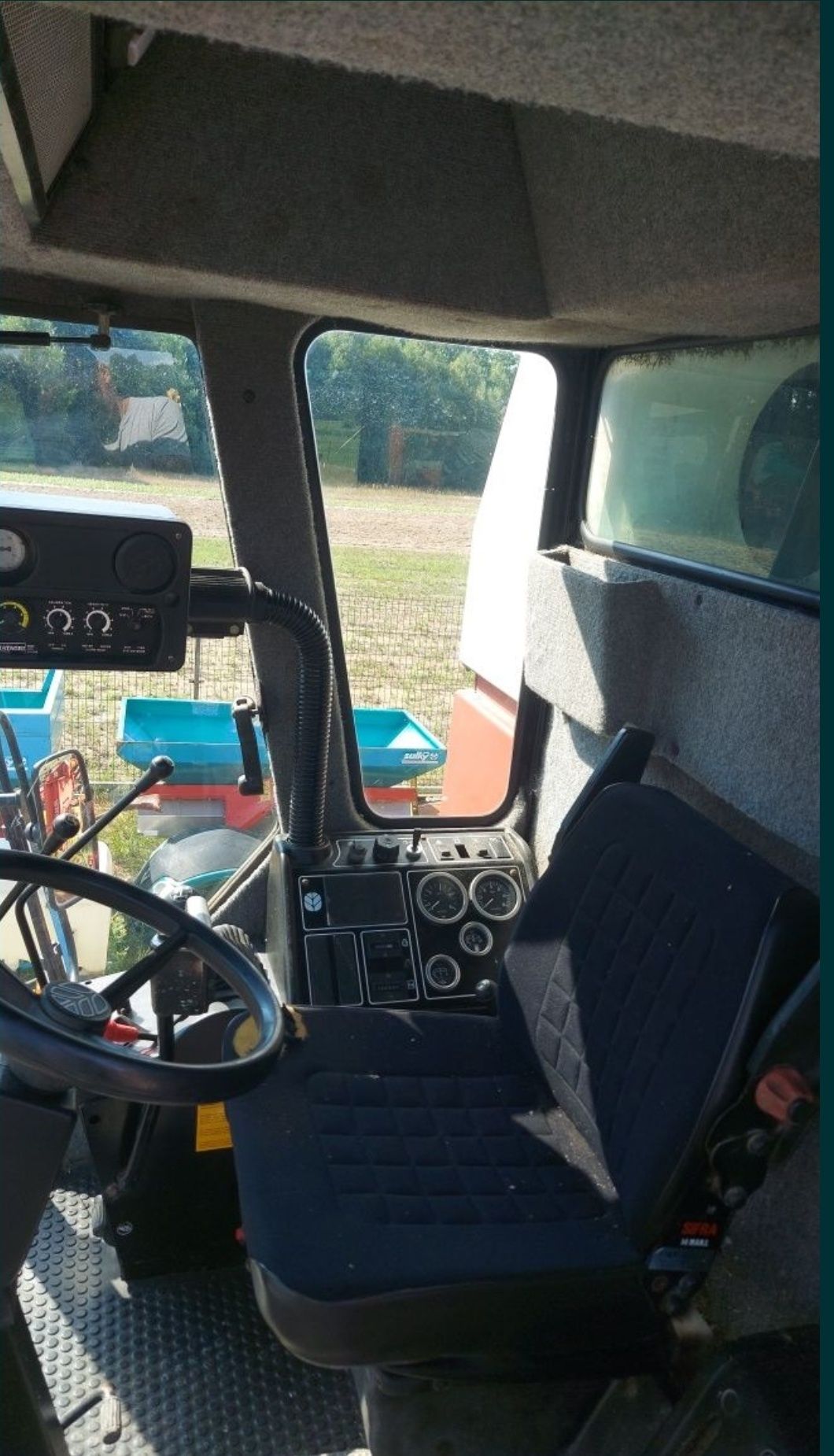 Laverda 3790 cena BRUTTO kombajn zbożowy new  holland tx massey fergus