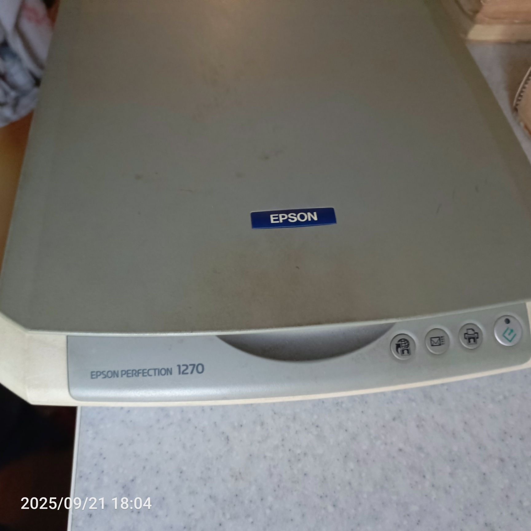 Продается сканер Еpson Perfection 1270, б/у