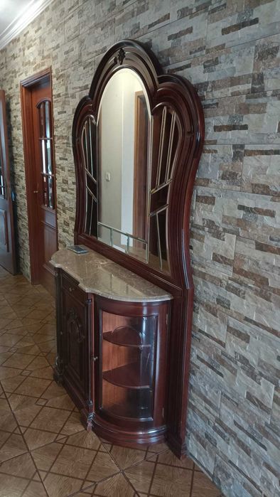 Aparador de corredor, bonito, como novo