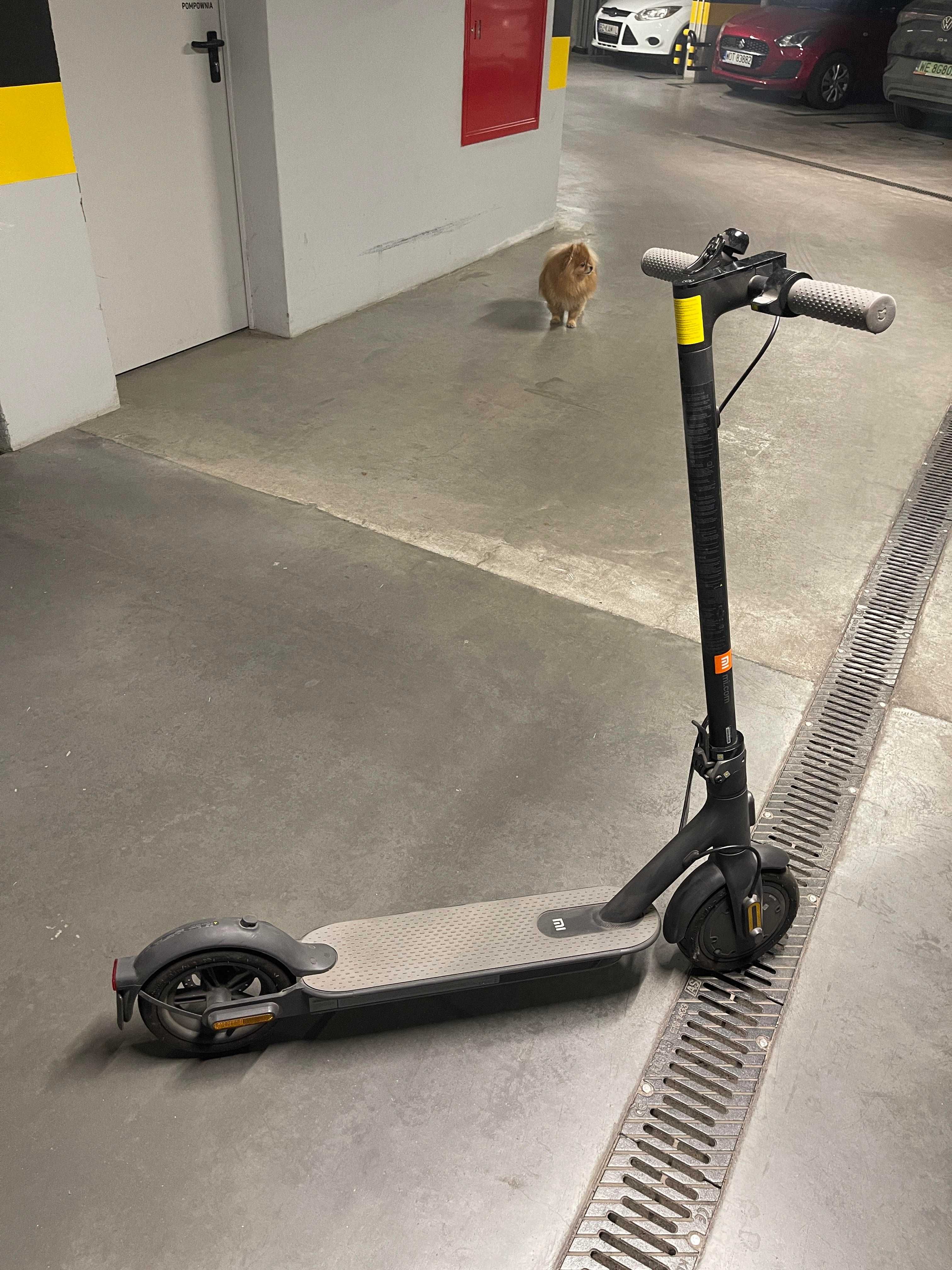 Hulajnoga elektryczna Xiaomi Mi Electric Scooter 1S