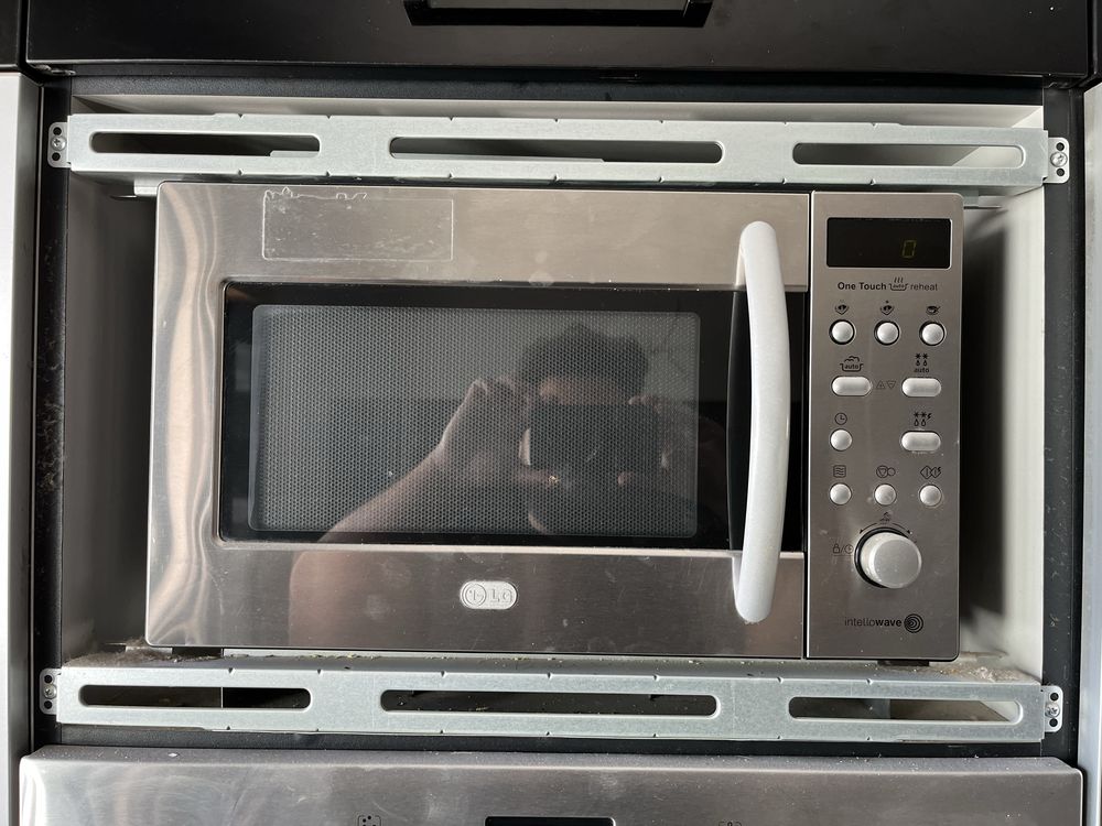 Microondas marca LG