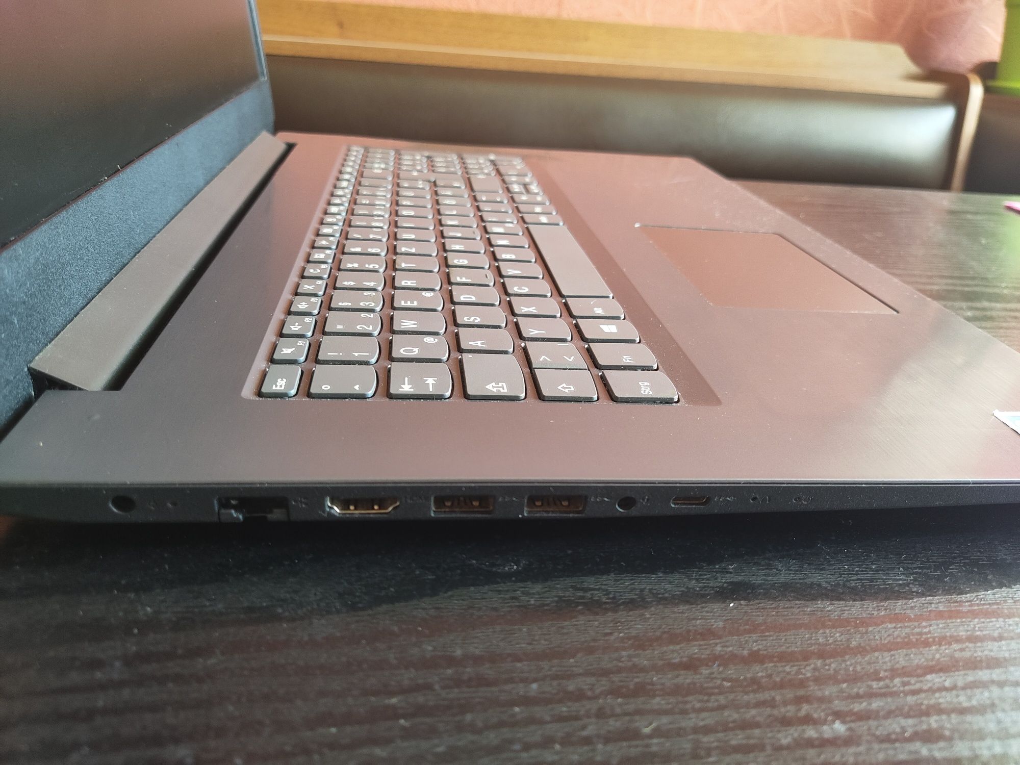 Lenovo V340-17IWL Iron Grey/17.3"/8 Gen/16Gb RAM/256Gb M2 SSD/HDD 1T