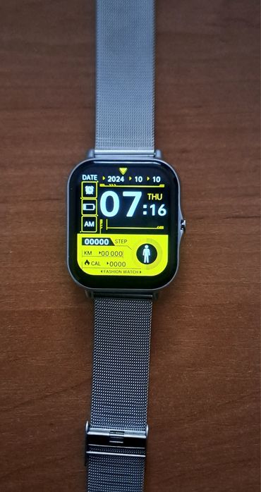 Smartwatch  z akcesorimi