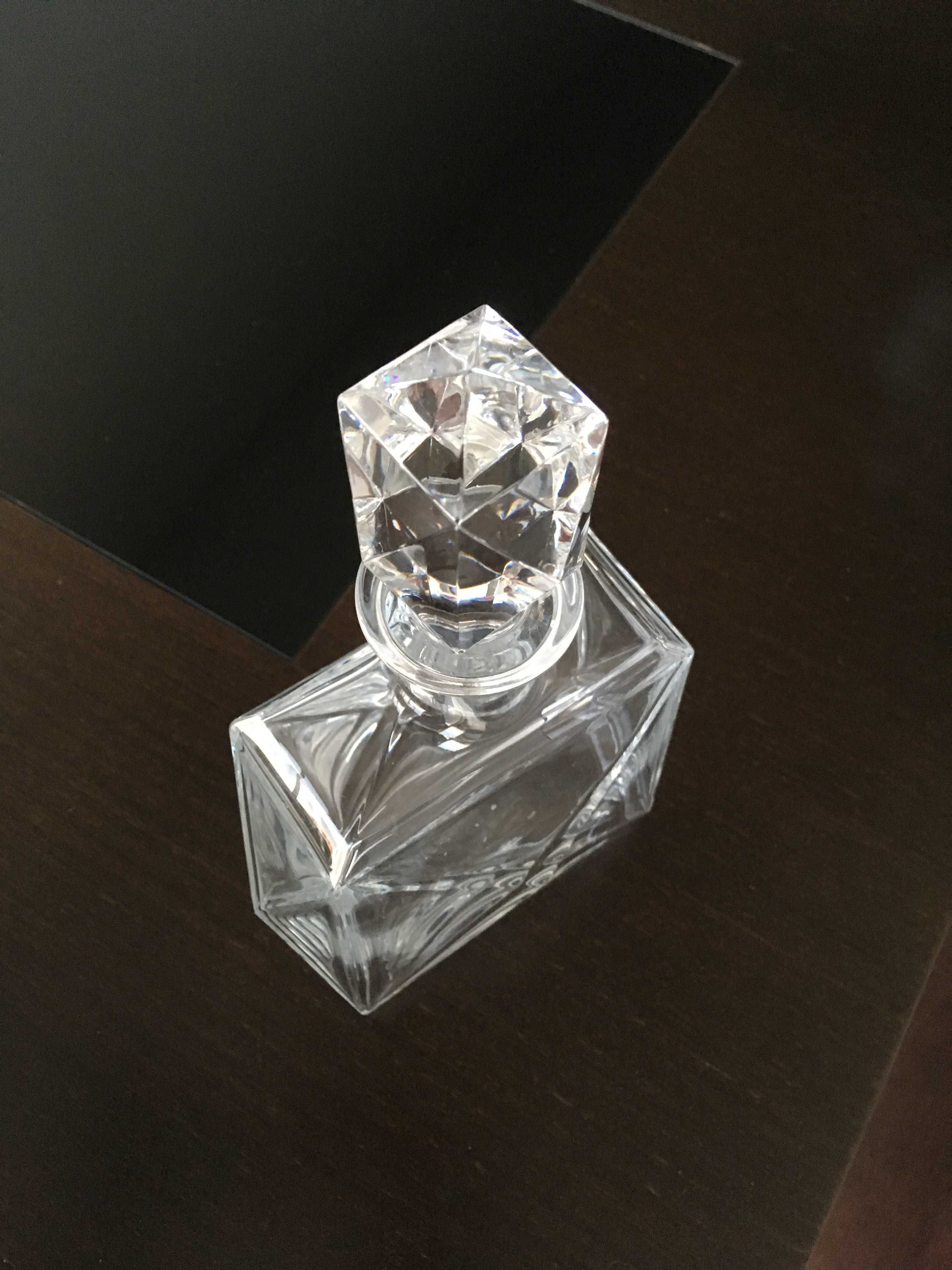 Garrafe de cristal Baccarat para whisky