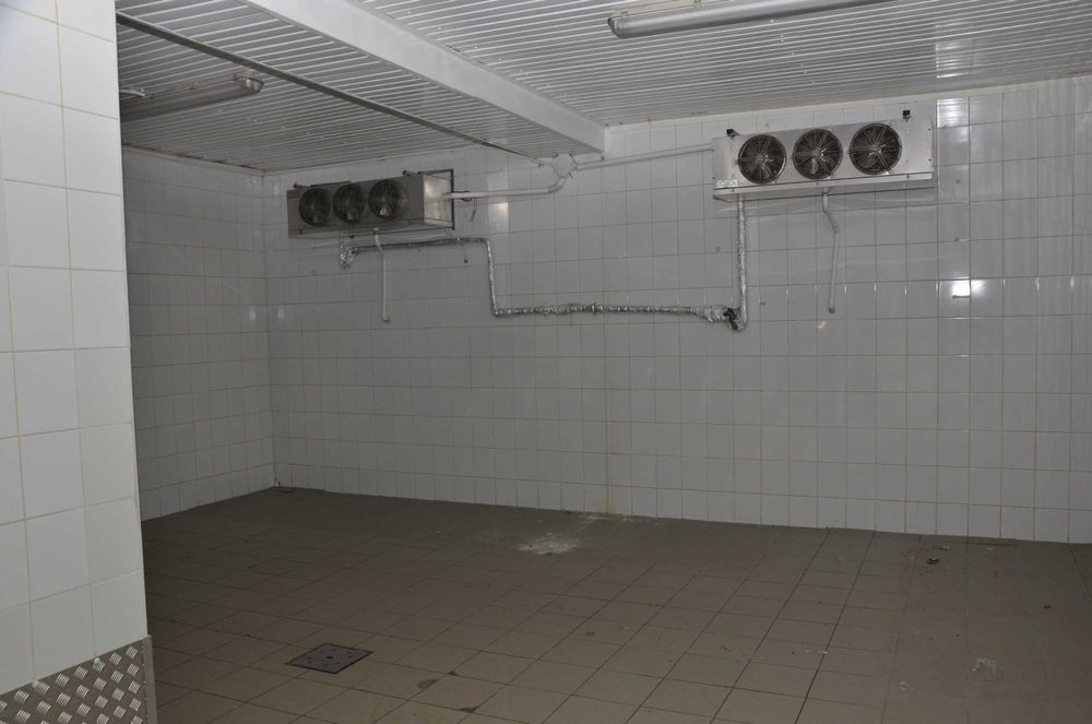 Syndyk sprzeda halę, zakład przetwórstwa mięsnego