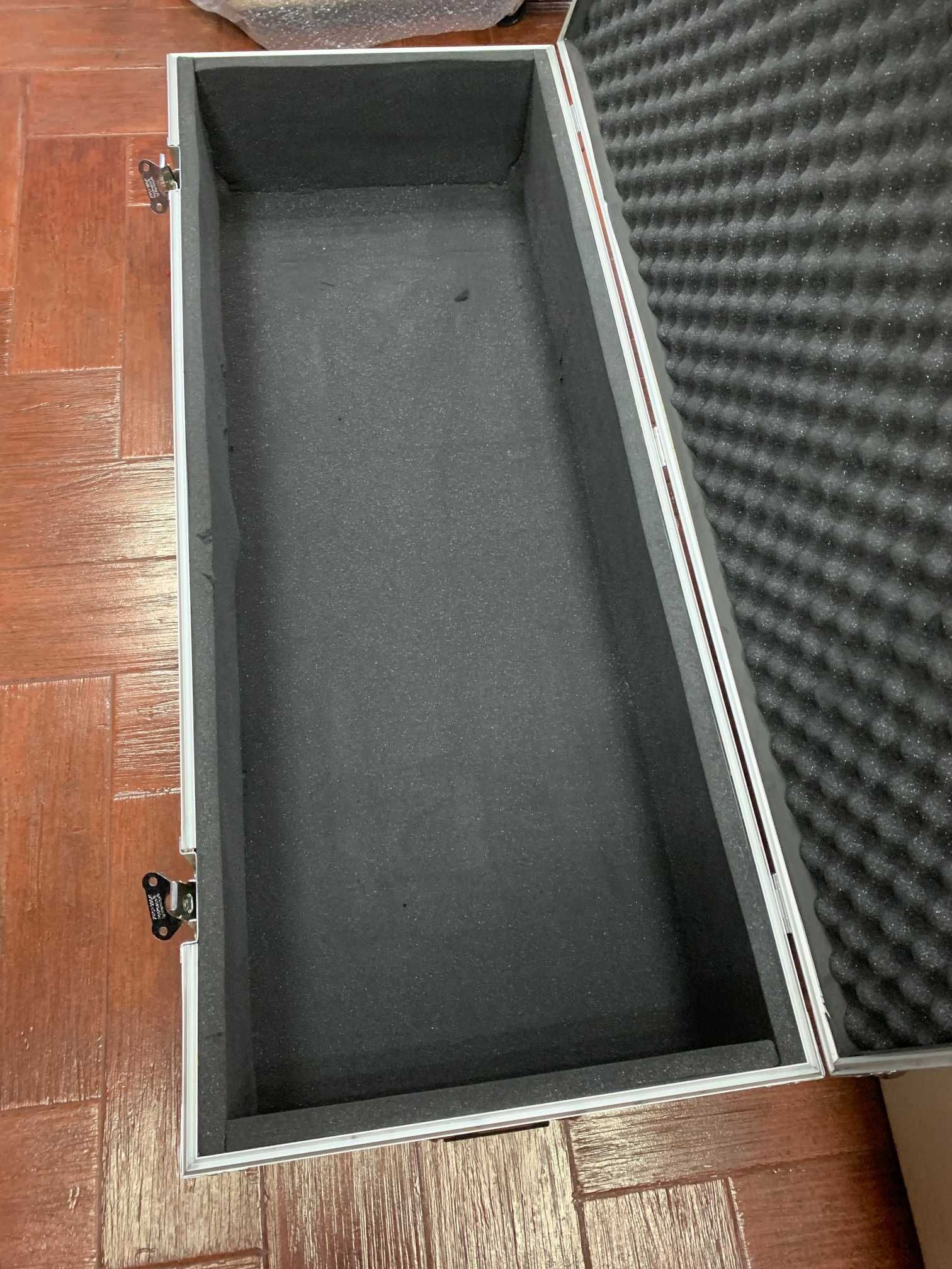 case de transporte de mesa misturadora