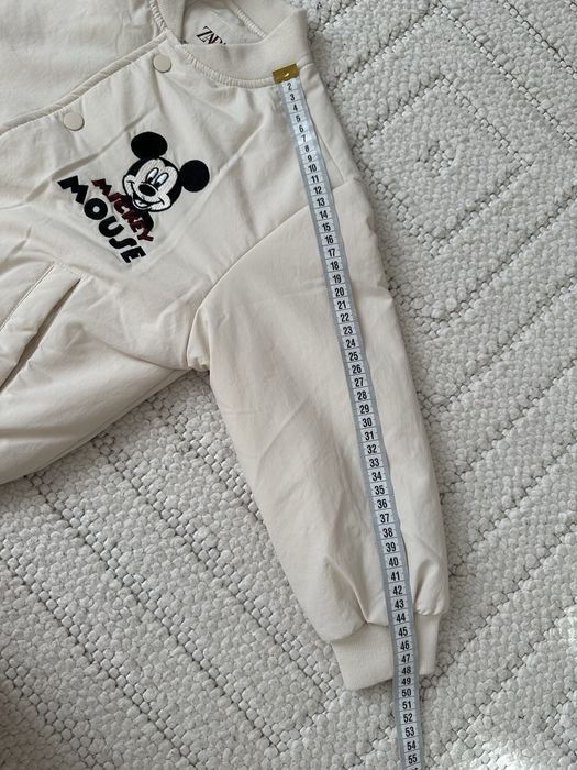 Куртка бомпер Zara з вишивкою, 116, 6 років