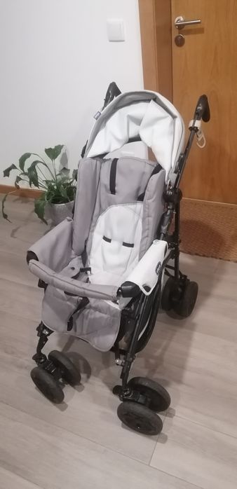 Trio carrinho de bebé chicco