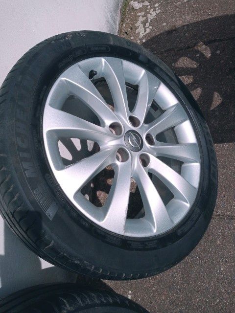 Felgi aluminiowe koła letnie Michelin 225 /50 R17  5×115  oryg  opel