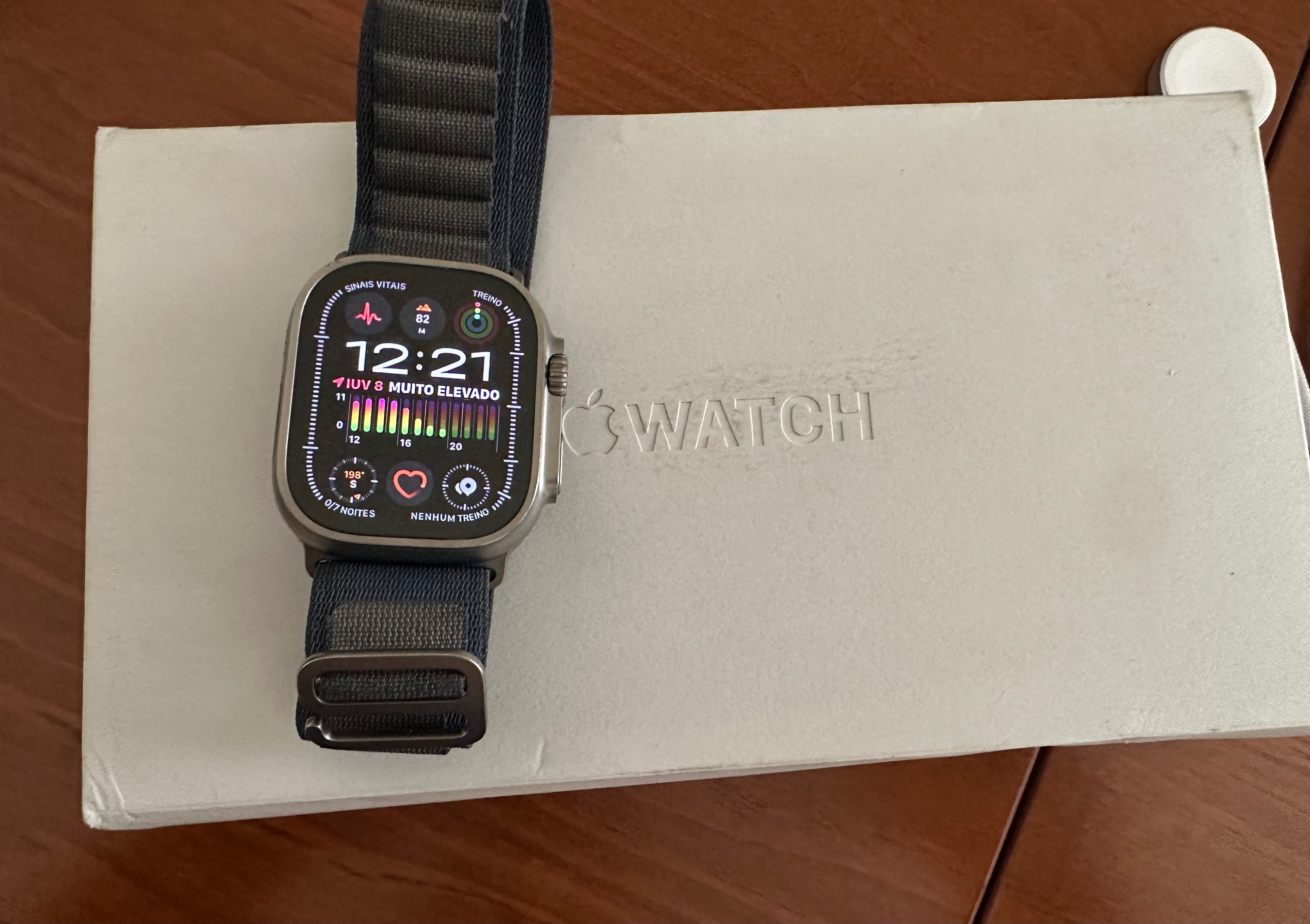 Smart Apple Ultra 2 GPS + Cellular 49 mm - Titânio