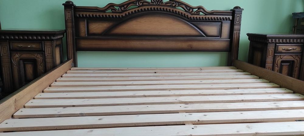 Ліжко двоспальне дубове, натуральне