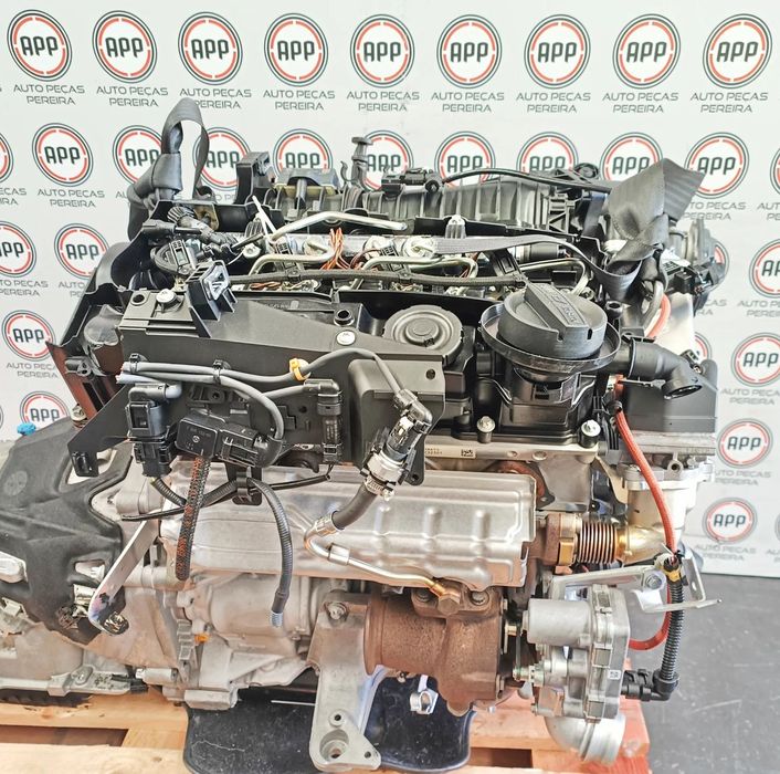 Motor completo BMW F20 116D de 2013, referência N47D20C, aproximadamente 161800 KMS .
