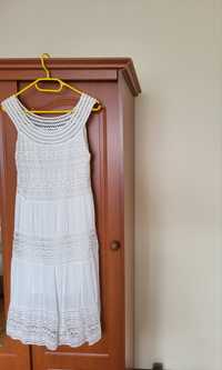 Biała sukienka na lato