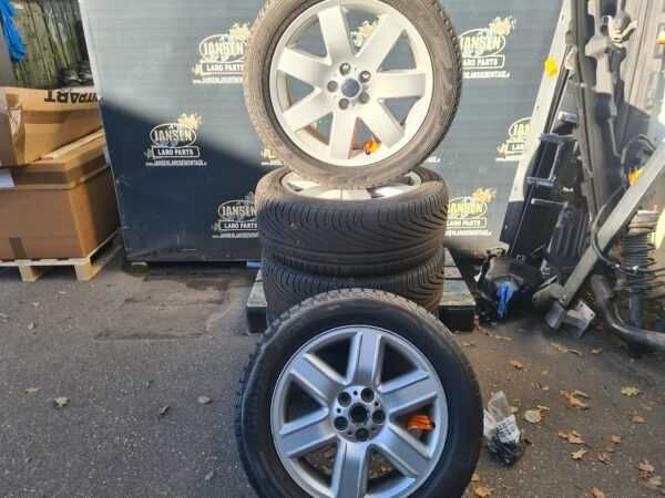 Range Rover L322 Jantes 20 com porcas 400€ - 25% desconto