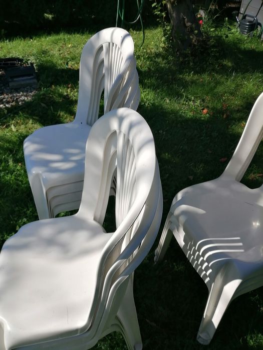Krzesło plastikowe ogrodowe