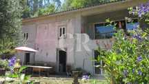 Encantadora Casa em Pedra com 7 Suítes e Vistas Deslumbrantes em Penel
