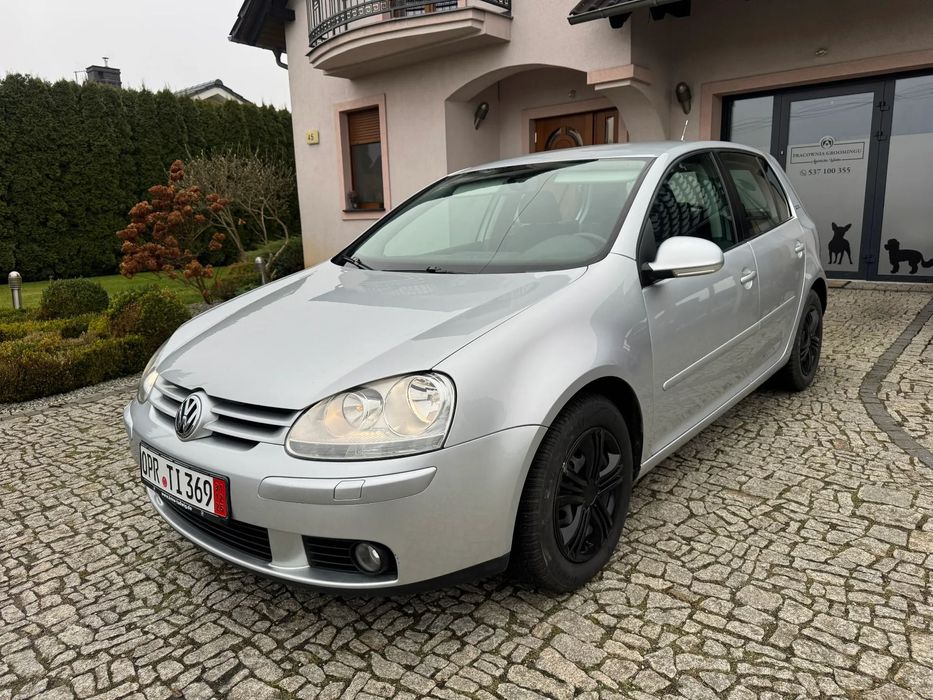 Volkswagen Golf 1,4 MPi Xenon Klimatronic Tempomat Grz.Fotele Parktronik Opłacony Top