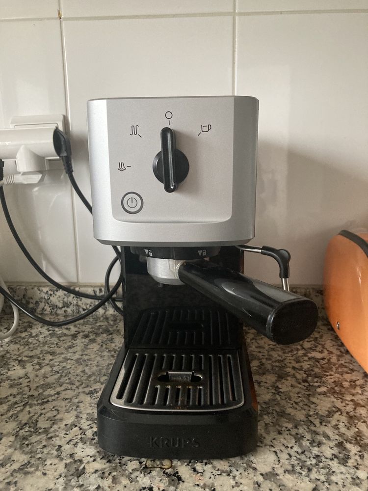 Maquina de cafe manual krups