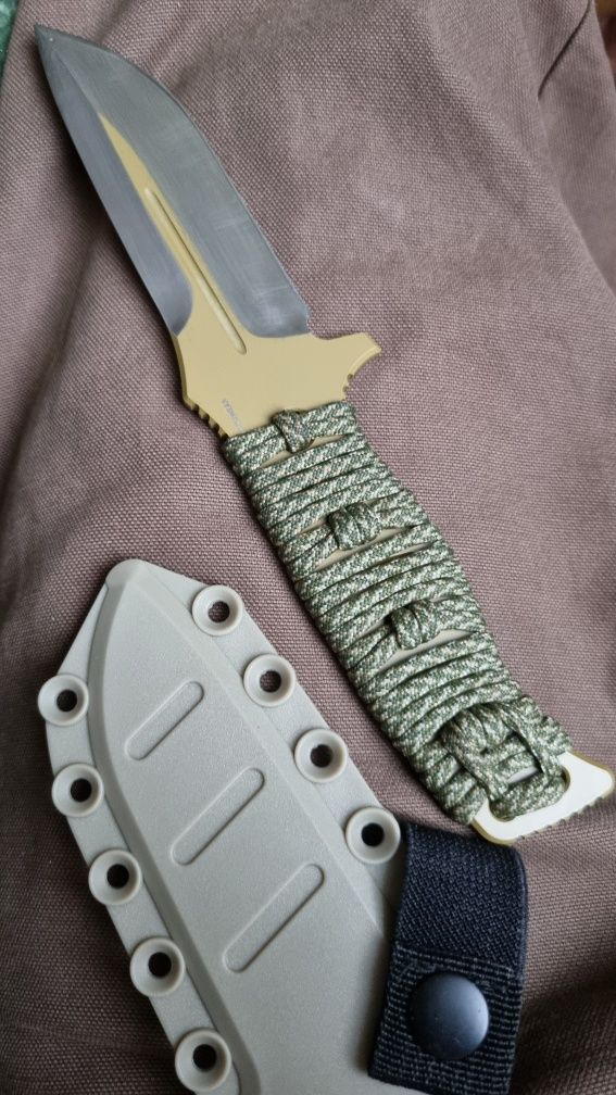 Коллекційний талісман Adamas disert benchmade