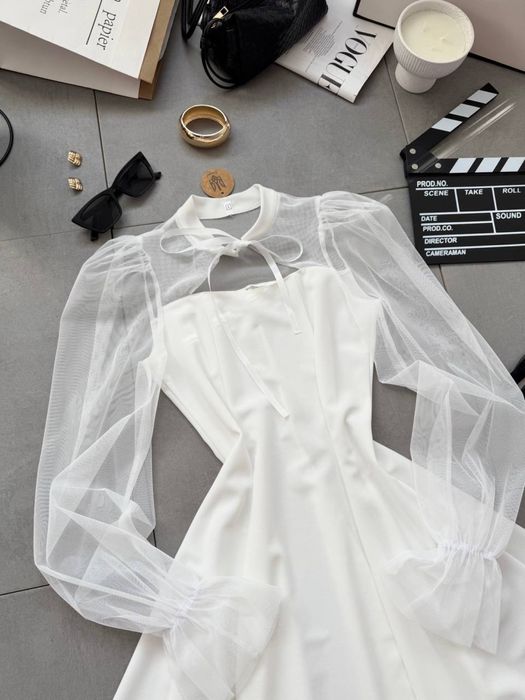 Сукня жіноча із прозорими рукавами чорна та біла