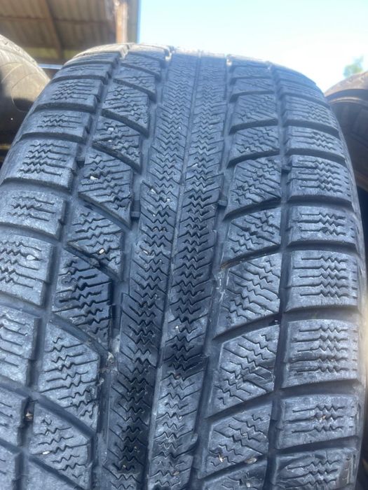 Зимова резина R 18