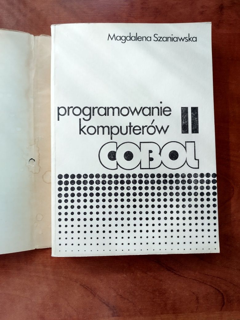Magdalena Szaniawski - Programowanie komputerów II Cobol