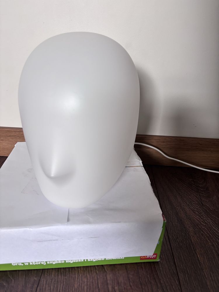 Lampka stołowa LED IKea