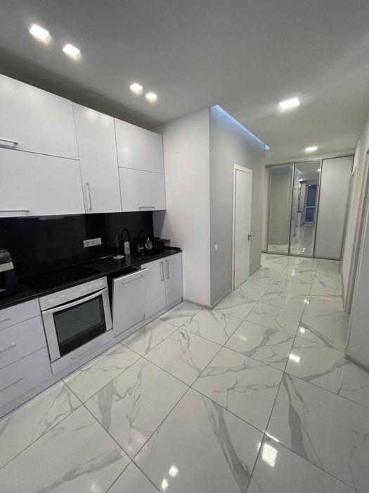 Є EcoFlow!ШИКАРНА 3-кім VIPновобуд(кухня-студія) О.ПЕТРИЩУКА(Суворова)