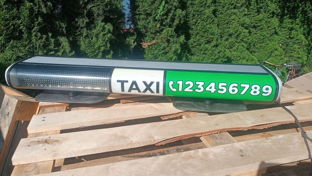 Lampa Taxi reklama  elfir Elektra kogut magnesy