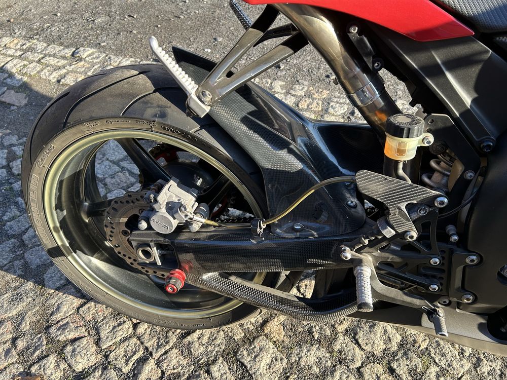 Yamaha R1 RN12 2006r CARBON TOCE