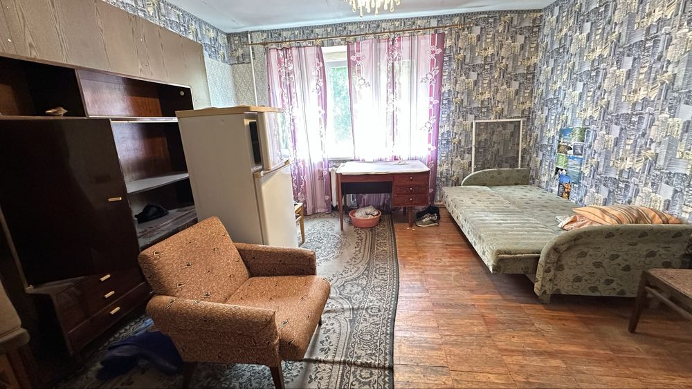 Продам кімнату, гуртожиток, Космос! AN