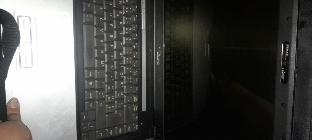 Computador fujitsu simenns