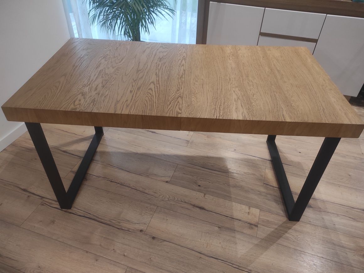 TARSELE Stół rozkładany Ikea, okl dęb/czarny, 150/200x80 cm
Stół rozkł