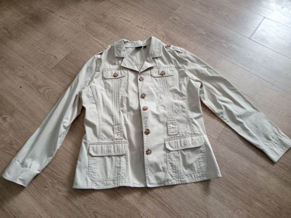 Żakiet damski jasny