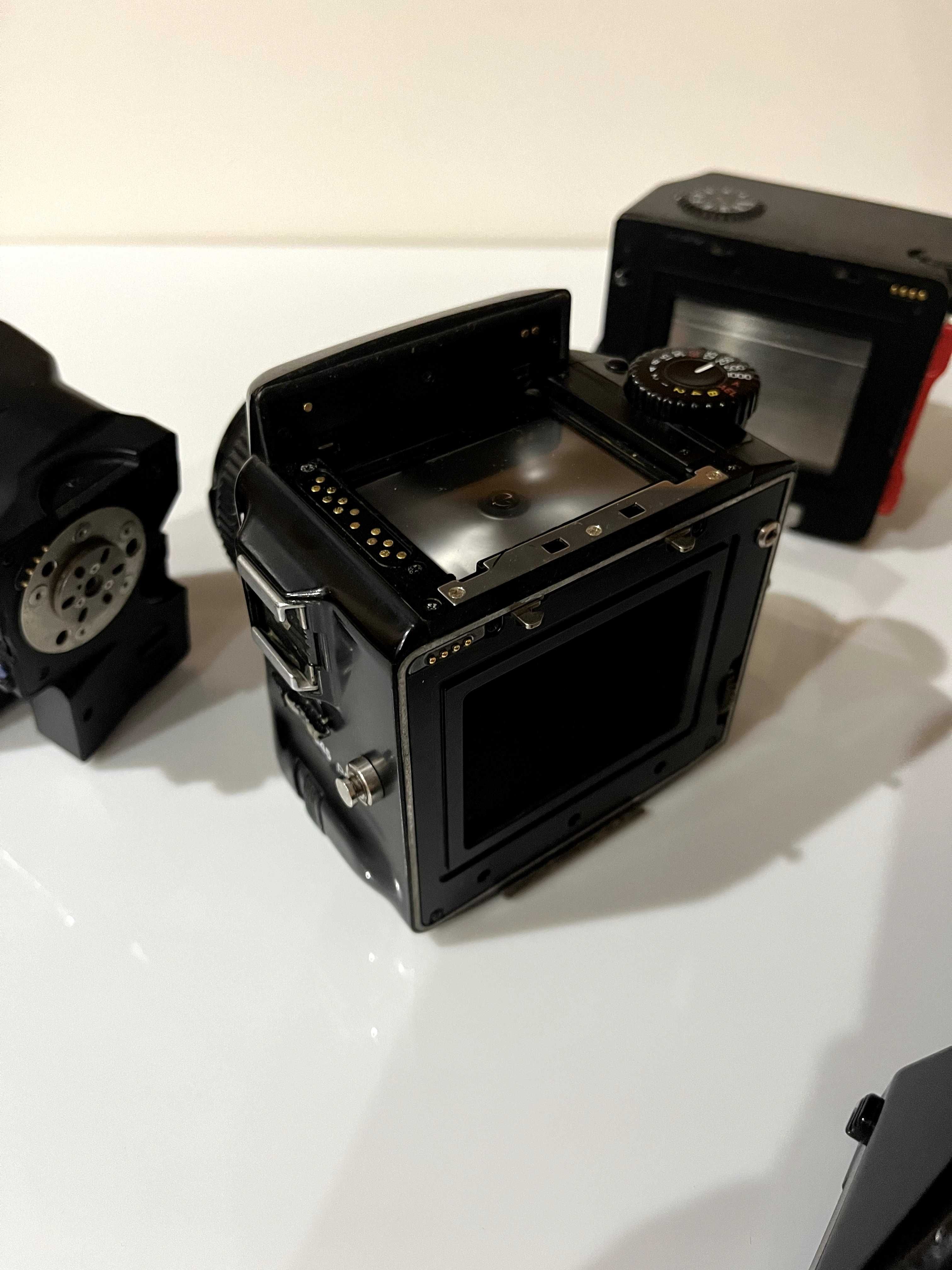 Mamiya 645 Pro Tl + 80mm f2.8 + Grip