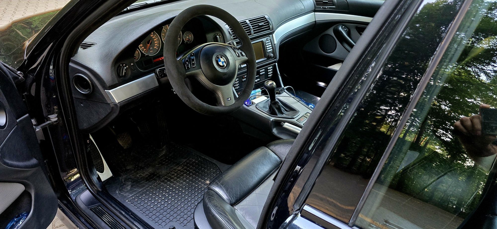 BMW M5 E39 Europa, Zamiana