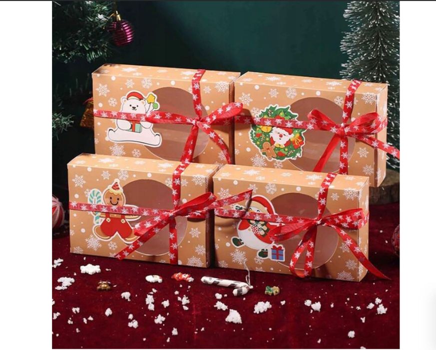 Pudełko świąteczny z okienkiem Zestaw 24-częściowy ze wstążkami