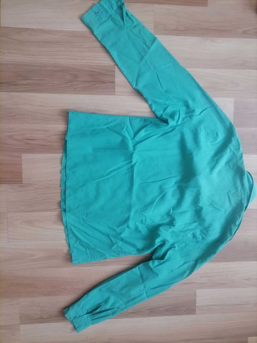 Zielona koszula damska