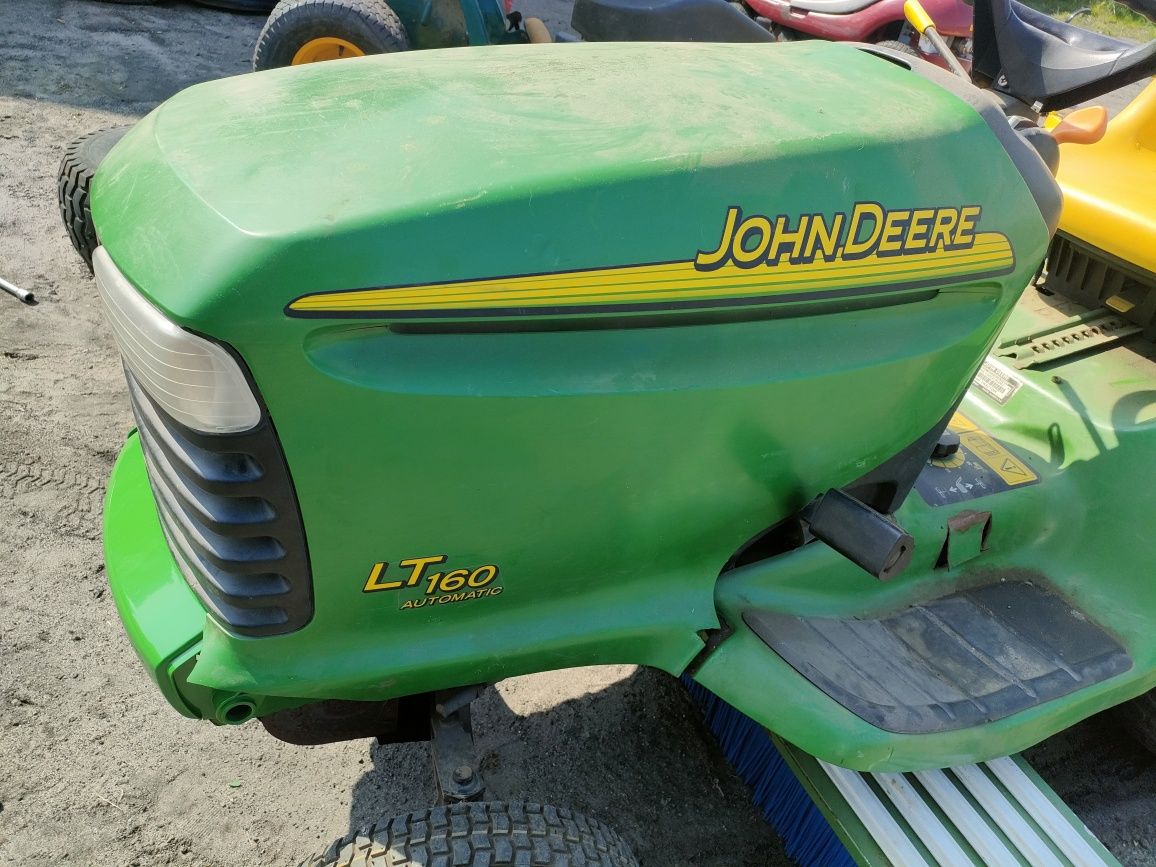Traktorek kosiarka John Deere lt ltr maska do naprawy