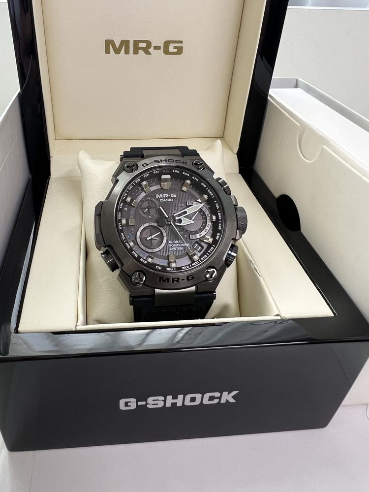 G-shock MR-G-G1000B-1ADR na pasku od B2000 Obniżka ceny