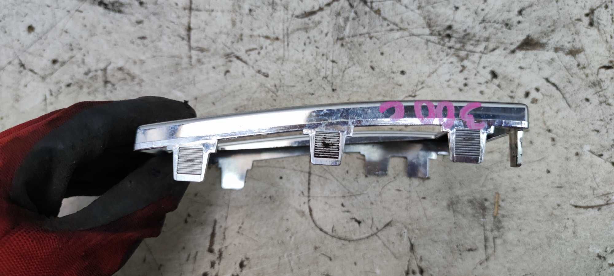 Chrysler 300C Ramka Zmiany Biegów Chrom
