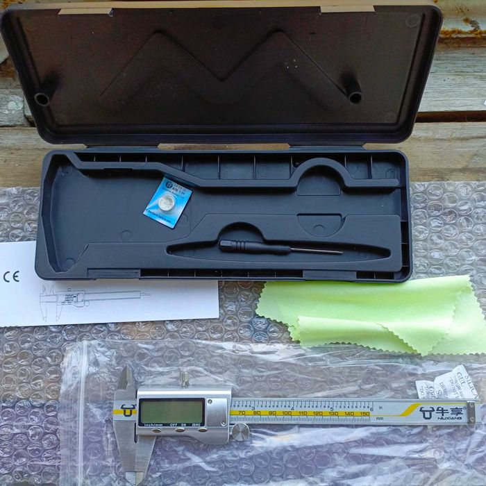 Штангенциркуль цифровой электронный 150 мм нержавейка