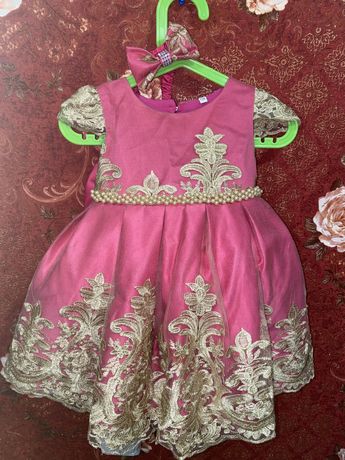 Праздничное платье для девочки на 1 годик