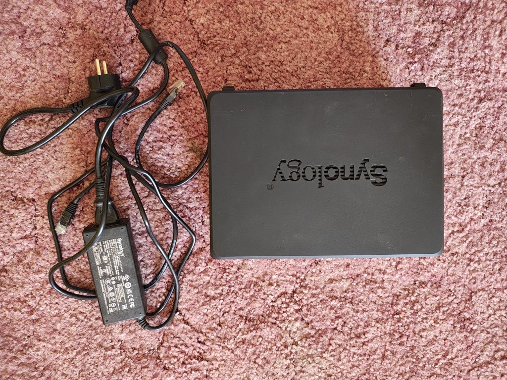 Мережовий накопичувач Synology 2BAY DS723+2 жостких диска по 10 ТБ
В д