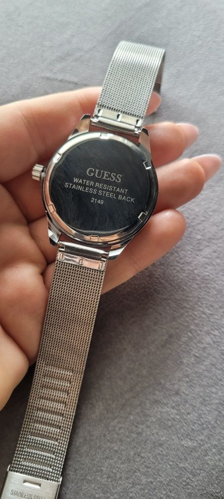 Piękny damski zegarek na rękę glamour guess Nowy