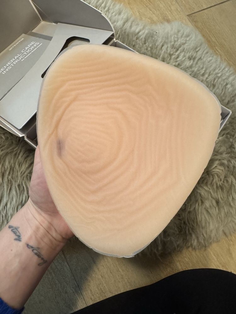 Proteza piersi amoena essential light 2s rozmiar 6 breast form 442